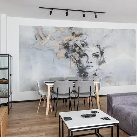 Rentplanet - Wieckowskiego Lodz